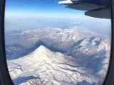 تصویری از مقارنه ماه و قله دماوند + عکس