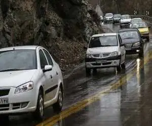 آخرین وضعیت ترافیکی در جاده های شمالی؛ بارش باران و مه گرفتگی در 2 مسیر پر تردد