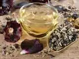 ختمی دوباره مورد توجه پژوهشگران قرار گرفت  -  ترکیب ریشه ختمی و عسل برای تسکین گلو  -  راه های مصرف این گیاه دارویی