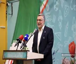 وزیر بهداشت: با طرح پرستار پیگیر بیمار بعد از ترخیص رها نمی شود  -   وزارت ورزش به موضوع کم تحرکی کودکان ورود کند