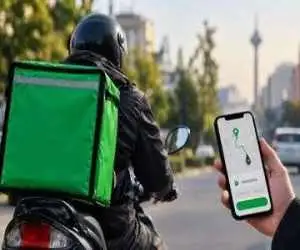 ثبت نام پیک موتوری بدون احراز گواهینامه؛ زنگ خطر برای ایمنی عمومی -  گواهینامه و بیمه؛ حلقه مفقوده ثبت نام پیک های موتوری