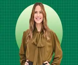 جنیفر گارنر از دو اسموتی رنگارنگ و مغذی رونمایی کرد؛ کدام یک سالم تر است؟