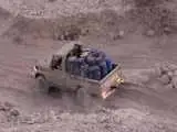 روایتی از زندگی سوخت بران در جنوب کرمان؛ (با یک جرقه می بینی خود سوخت بر و ماشینش به هوا رفتند) -  برخی 10 خودرو می خرند و به قاچاقچیان اجاره می دهند