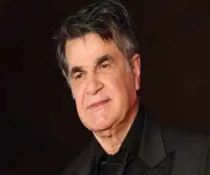 جعفر پناهی به 5 سال حبس محکوم شد  -  مصادره تمام اموال