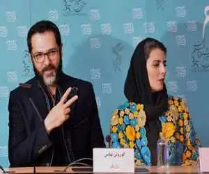 صحنه عاشقانه آقای بازیگر و همسرش جلوی دوربین و مردم  -  ببینید