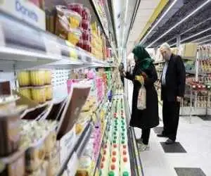 طرح تورم صفر شهرداری؛ 15 کالای اساسی با قیمت مصوب در میادین تره بار و فروشگاه های شهروند عرضه می شود