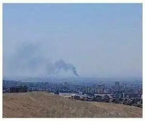 دیده شدن دود در غرب تهران -  آتش سوزی یک ساختمان در حال ساخت در بزرگراه شهید لشکری