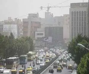 هوای تهران امروز هشتم آبان در مرز آلودگی