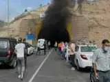 آتش سوزی خودرو در تونل البرز محور کرج چالوس 5 مصدوم بر جای گذاشت