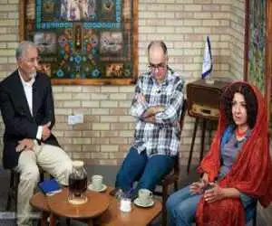 در بخش هایی از نوار ساحلی هرمزگان، جابه جایی سوخت در دست زنان است -  زنانی که نمی دانند در پایان هر سفر زنده بازمی گردند یا نه